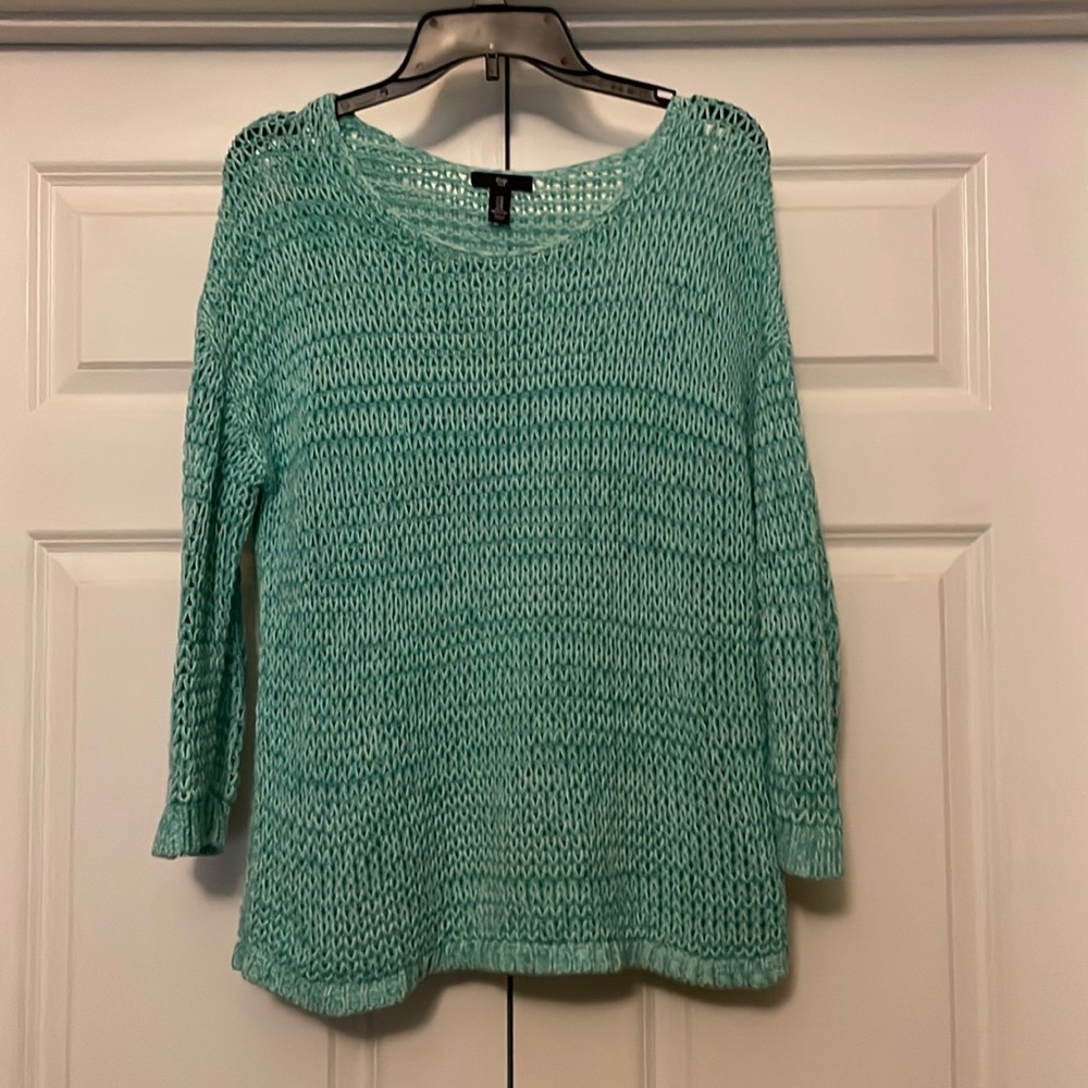 💚GAP sweater size MEDIUM